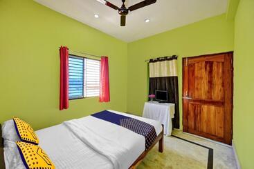 Spot On Hotel Shree Krishna