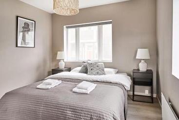 מלון דירות Krüger S Crib By Staysville