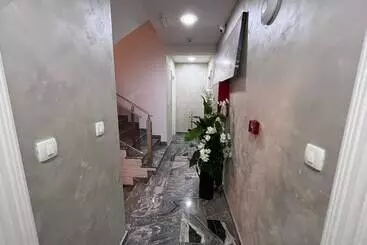 Pearl Apartments