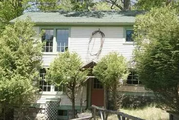 ペンション Adirondack Cottage Retreat