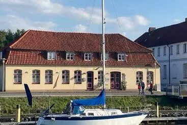 ホテル Das Brückenhaus