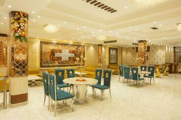 Hotel Jp International  A Unit Of Jageer Palace