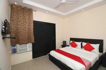 Collection O Hotel Incarnation