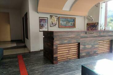 בית מלון כפרי Chandni