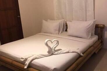 بنسيون Nice Home Stay @samroiyot