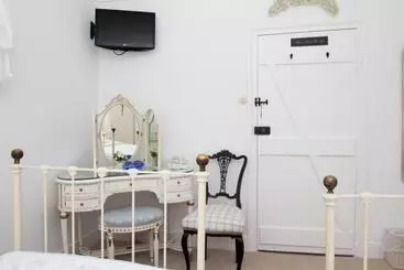 Flint Cottage Bed And Breakfast