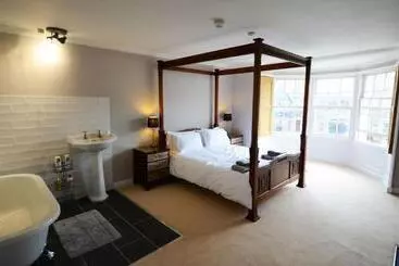 酒店 Rounceval House