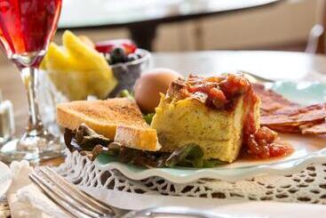 فندق Washington House Inn