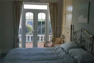 Majatalo River View - B&b