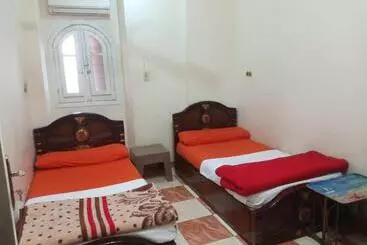 تختخواب و صبحانه Aswan City Center Guest House