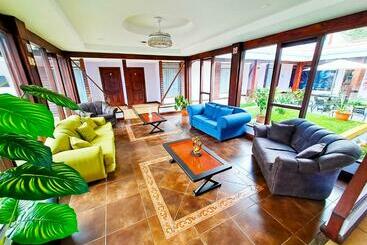 فندق Alma De Luna