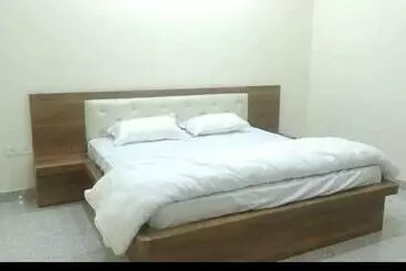 Majatalo Anant Royal