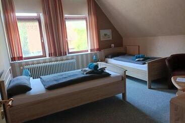 بنسيون Bmb Brake Monteurzimmer / Unterkunft