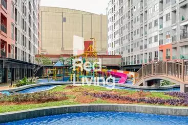 ホテル Redliving Apartemen Transpark Juanda   Icha Rooms Tower Jade With Netflix