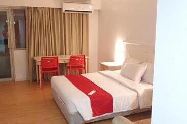 Lägenhetshotell Sab R. Condote L Suites