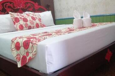 هتل Sang Yoo Mountain View Tagaytay Bed And Breakfast Taal Lake View