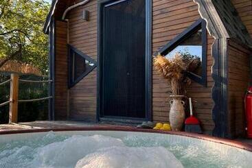 تختخواب و صبحانه Sapancaadabungalov