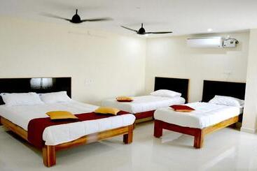 Hotell Ak Tirupati