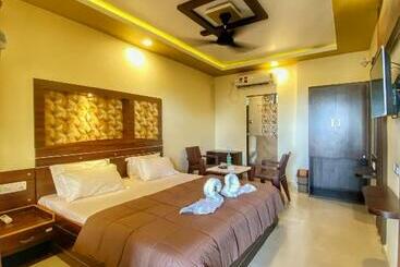 Sea Esta Resort & Cafe