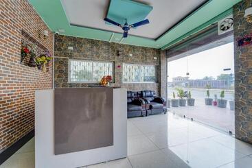 Flagship Hotel Nalanda Inn