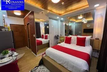 アパートホテル Mesatierra Garden Residences