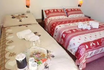 ペンション Cèsa Cherpei   Dog Friendly
