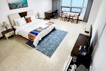 The View Hotel Restaurant & Sky Lounge