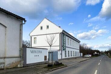 Pensão Penzion Moveinn