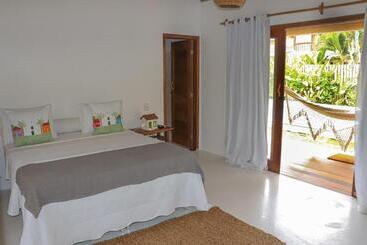 ホテル Suites Taipe