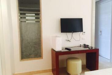 Huoneistohotelli Ancient Sands