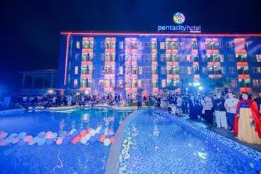 The All Suite Pentacity Hotel Balikpapan
