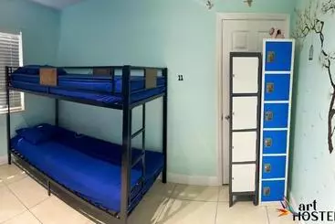 هاستل Summer Gardens Wynwood Concept