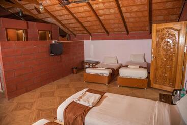 בית מלון כפרי Sharma Jee Farmhouse