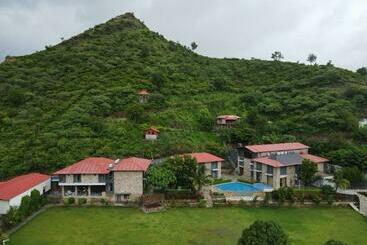 בית מלון כפרי The Divine Hills Resort