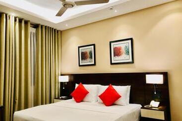 فندق Tropic Inn   Mount Lavinia