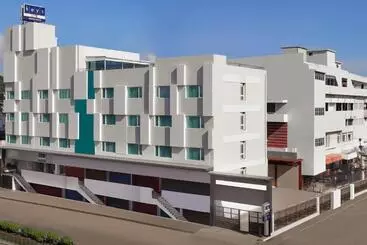 Keys Lite By Lemon Tree Hotels Sreekanya