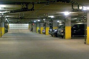 מלון דירות Clearwater Hotel Ltd