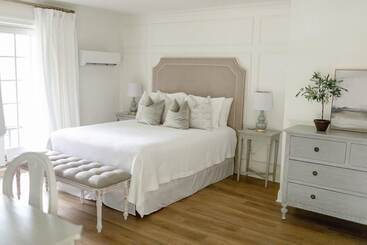 Bed and Breakfast Fairville Inn