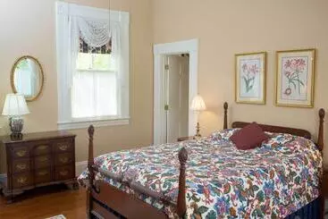 فندق Lookaway Inn