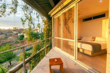 Bed and Breakfast Casa Cascada   Adults Only