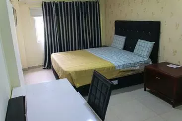 هتل 16 Quartos Disponíveis   Edifício Pirâmide