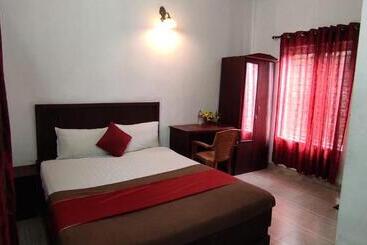 Hotel Capital O Yayaz Resorts