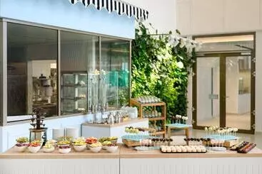 ホテル Mövenpick Balaland Resort Lake Balaton