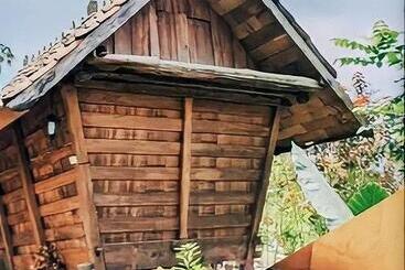 Hotel Singgasana Villa & Resto