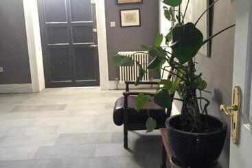 Pensione Ballyrider House Beautiful Triple Suite