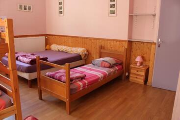 ペンション Les Morillons