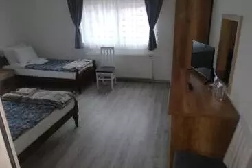 Motel Karavan 123