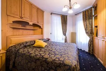 Aparthotel Appartamenti Al Bivio