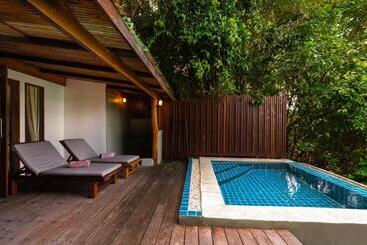 Captain Hook Resort @koh Kood