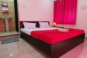 ペンション Serina House